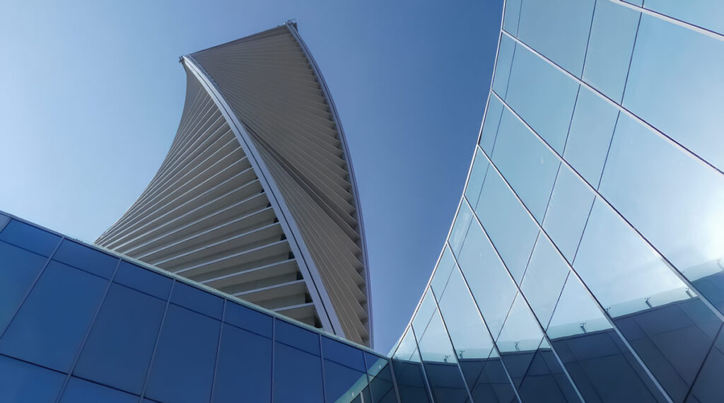 stock-photo-modern-architecture-and-buildings-in-the-financial-center-of-riyadh-saudi-arabia-2547413175-f925c568-874c-41f2-8a0c-d4a80642a5ae-1